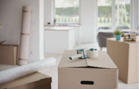 Packing and moving and packing services for moving in or moving out